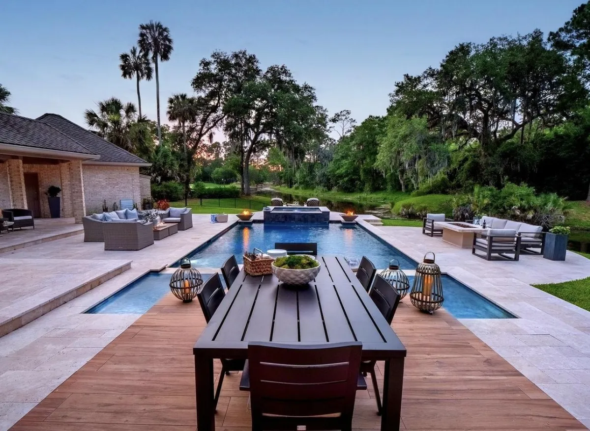 e5e3846133107620921a44a99fb77b9d_1200_80